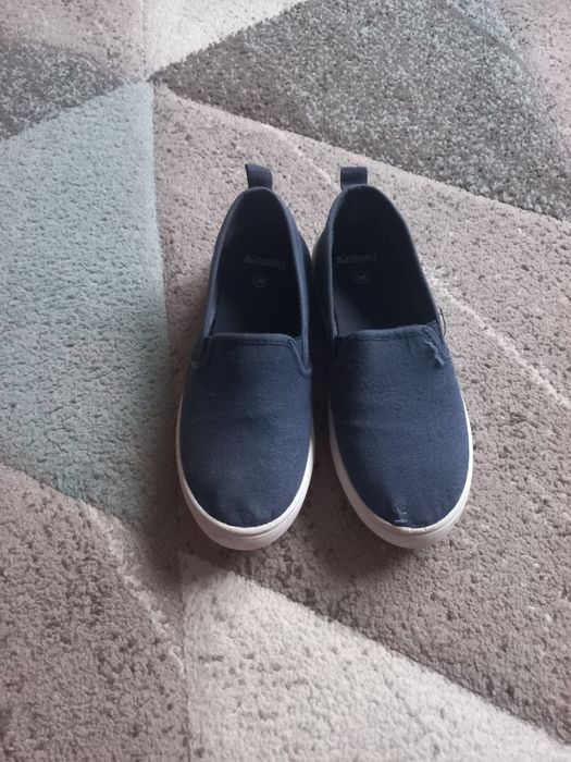 Tenisówki dla chłopca rozmiar 34