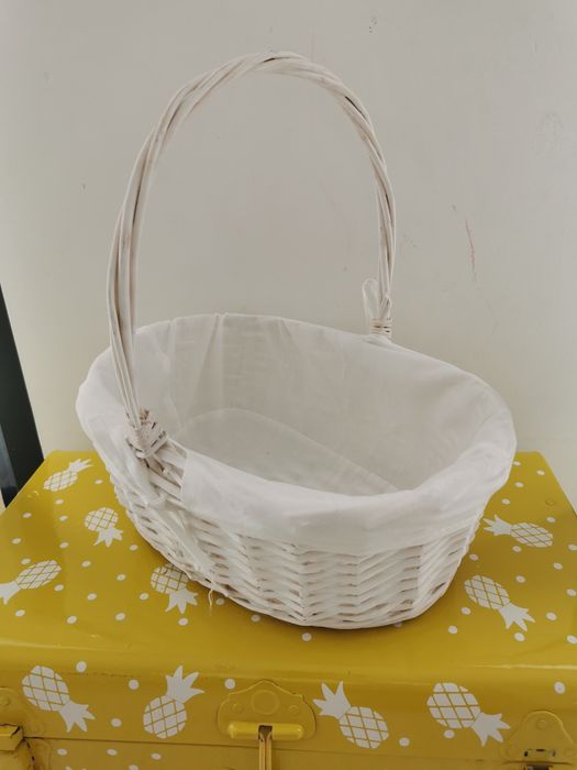 Wicker Basket Lined with Fabric64751794751874121