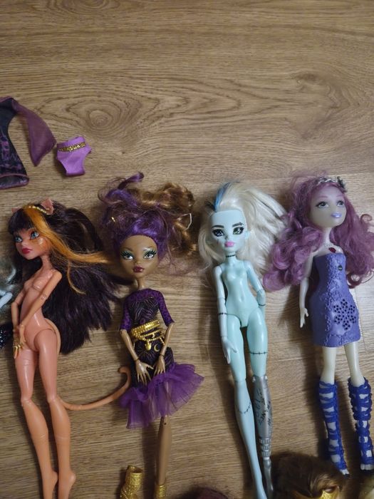 Monster high,ever after high