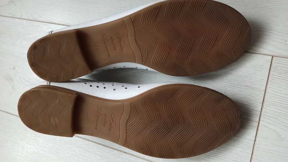 Жіночі туфлі 38 розмір