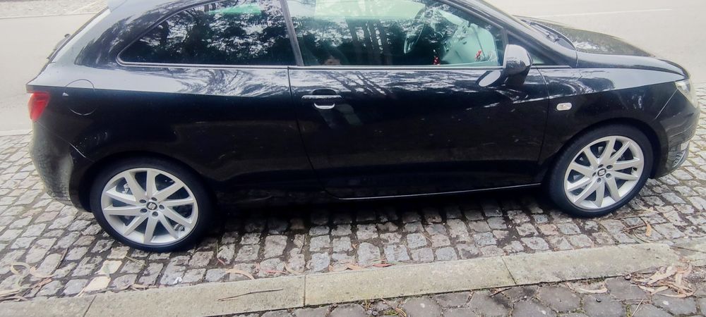 Seat Ibiza SportCoupe 6J 1.6TDi FR 30 anos