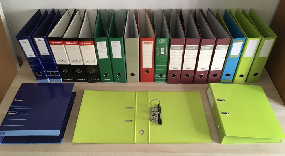 Lote de 45 pastas dossiers arquivo