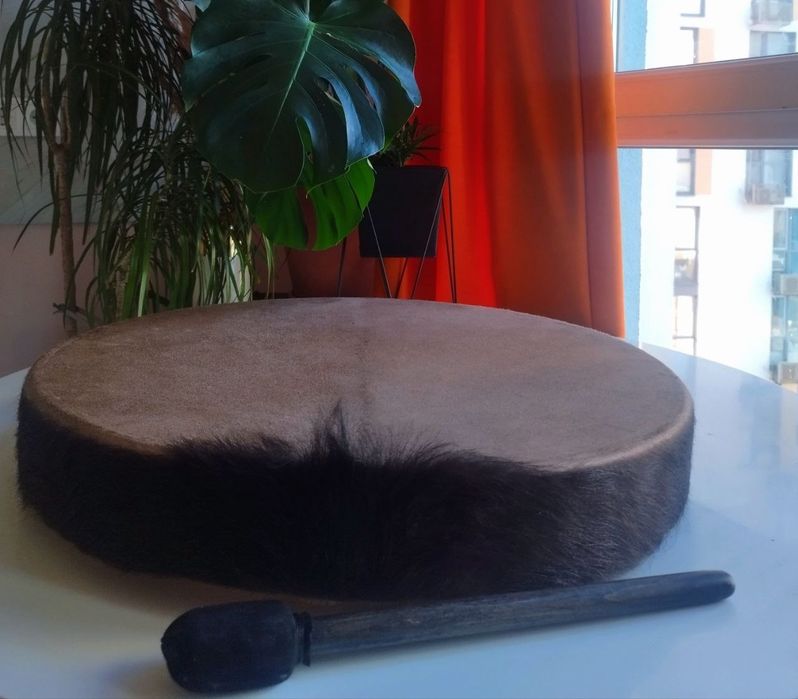 Шаманський бубен