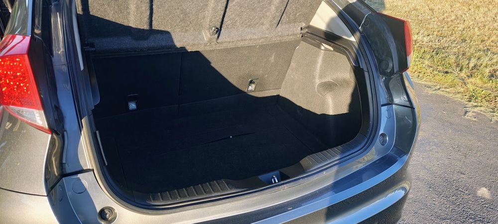 Honda Civic 1.8 + gaz (nowe opony wielosezonowe)