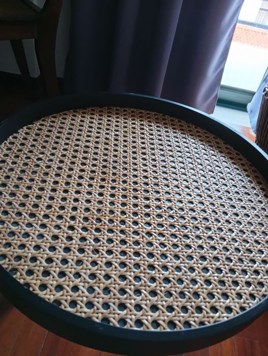 Mesas de apoio em rattan