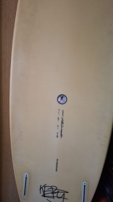 Prancha de Surf Rusty TL2 (Surftech) 5'11" - COMO NOVA (Com Quilhas)"