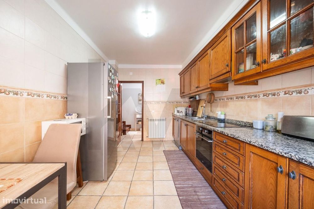 Moradia T3 a 2 km de Coimbra – Excelente Espaço Exterior
