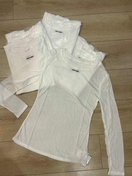 Лонслів , кофтина , кофта в стилі miu miu - розмір xs-m