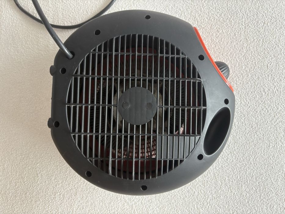 Piecyk elektryczny rawen