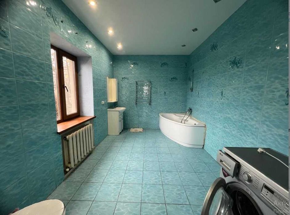 Крепкий одноэтажный дом ближний пригород Одессы 15 минут