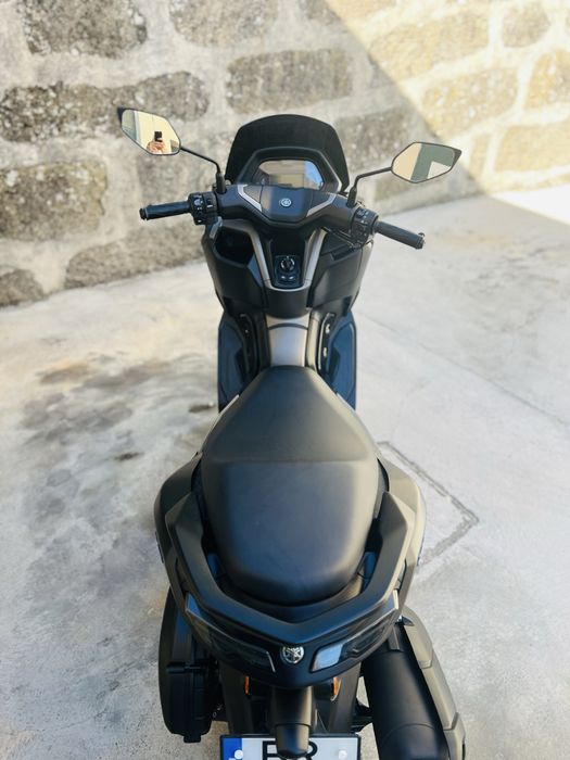 Yamaha Nmax 2025