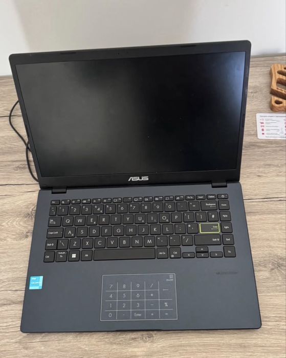 ASUS Vivobook Go 14” / 4GB / 128GB / Full HD / Стан як новий