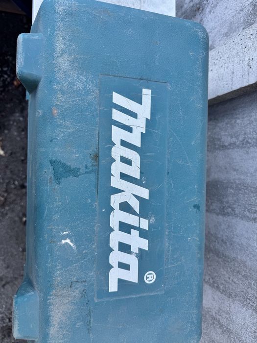 Bruzdownica Makita sg 1250