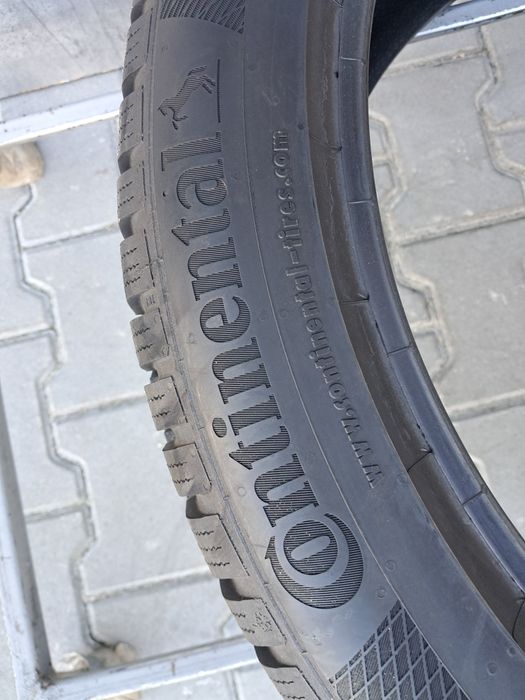 Резина зимова, одиночка, 285/40 R22 Continental TS850P AO (арт 061)