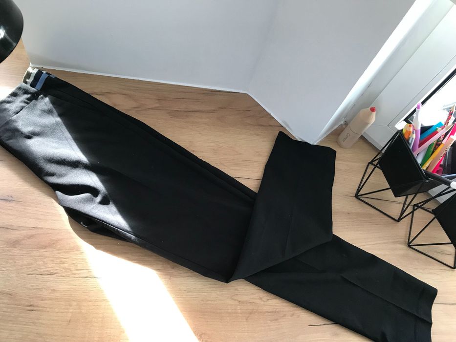 Spodnie czarne jak nowe