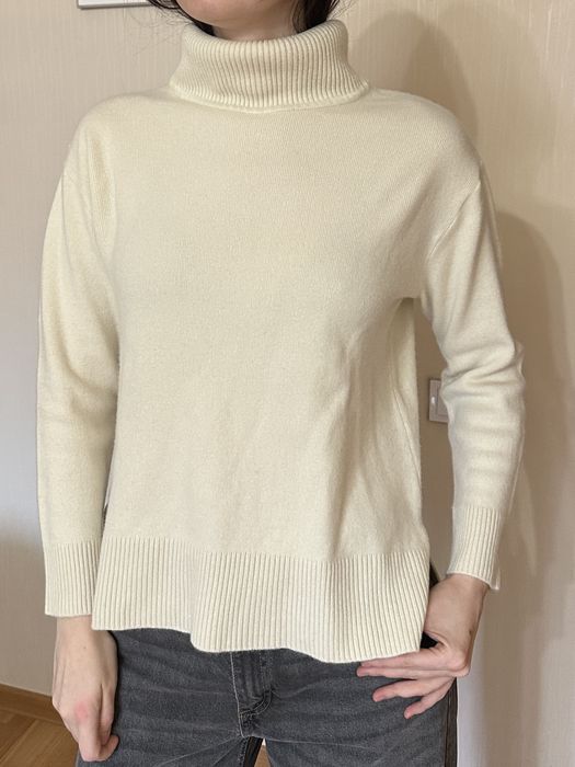 Светр з вовни та кашеміру