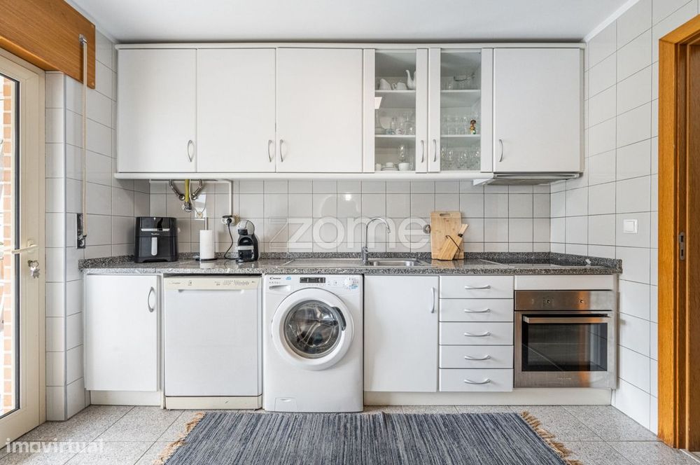 T2 Duplex com Terraço em Gulpilhares - V.N. Gaia