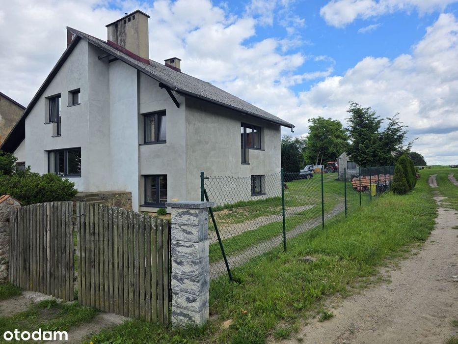 Dom wolnostojący z dużą działką i garażem, pomieszczeniem gospodarczym