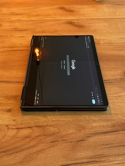 Lenovo Yoga - 14"