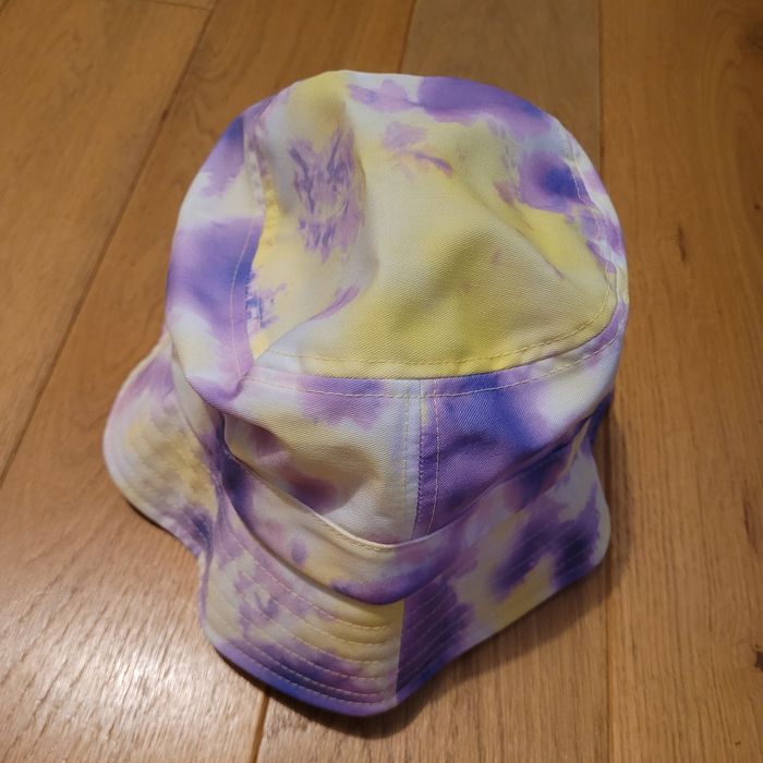 Nowy bucket czapka Karl Kani Tie Dye