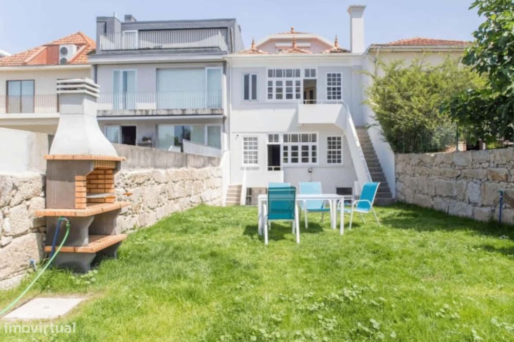 Spacious studio in Porto