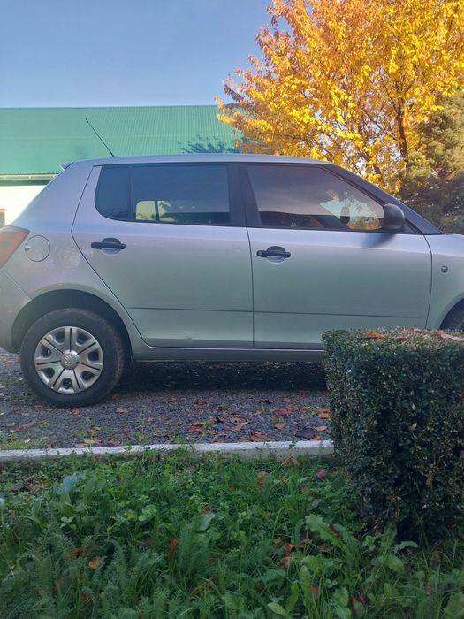 Автомобіль шкода фабія