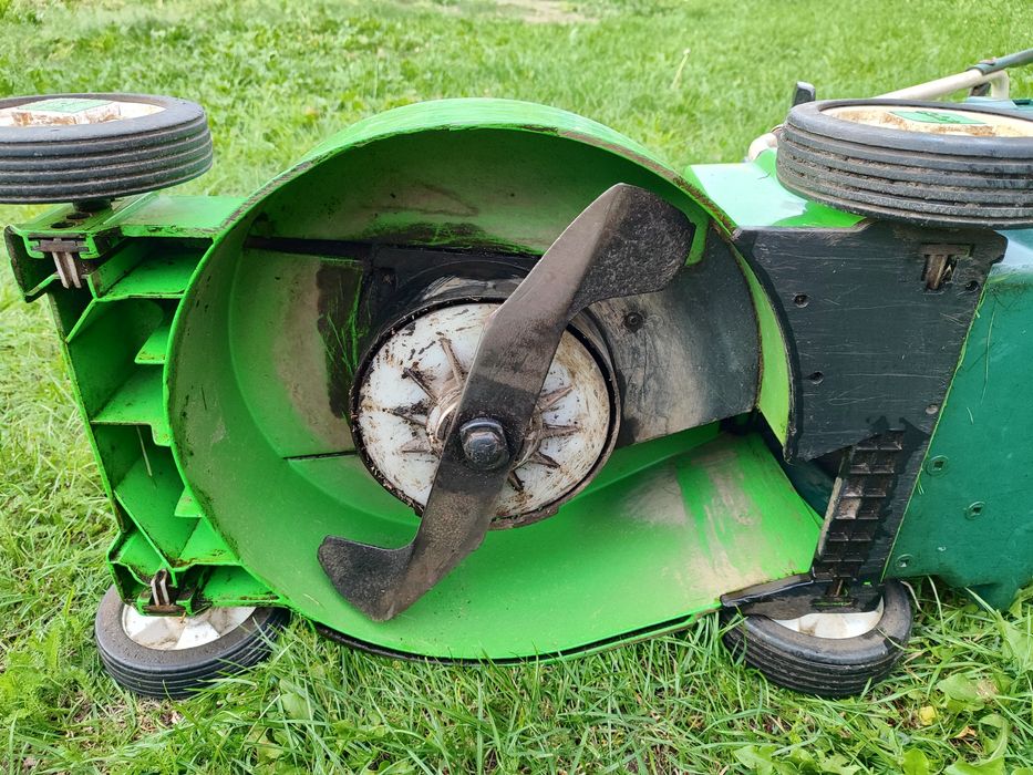 Kosiarka elektryczna GOLF Germany 2822.02 używana sprawna