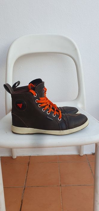 Botas para andar de mota