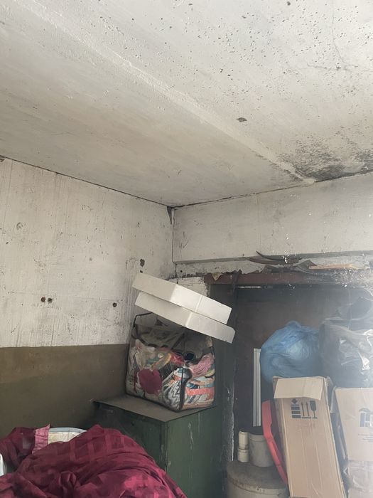 Продам   кирпичный гараж с  подвалом . Таирово "ШКОЛЬНЫЙ"  Радужный.