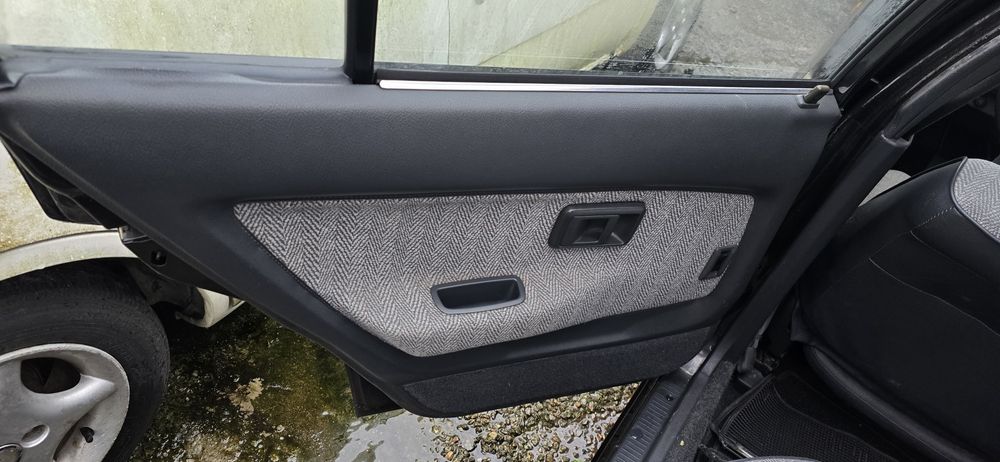 Bancos e Quartelas Toyota Corolla 1.3 EE90