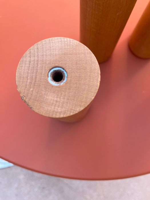 Conjunto de 4 estribos de madeira - fixação roscada - bom estado