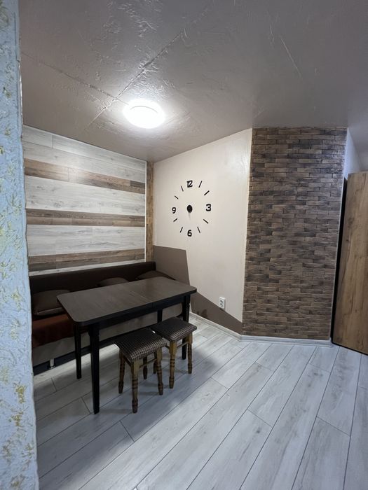 здам 1 кім кв ,кухня студіо ,власник