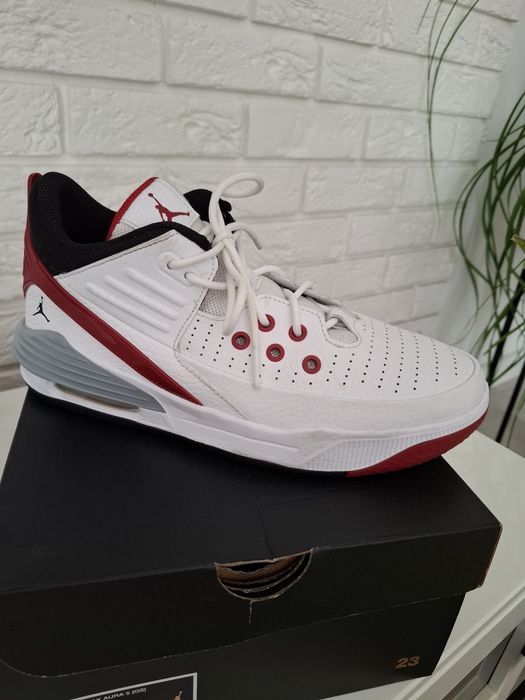 Buty Nike  Jordan Aura 5