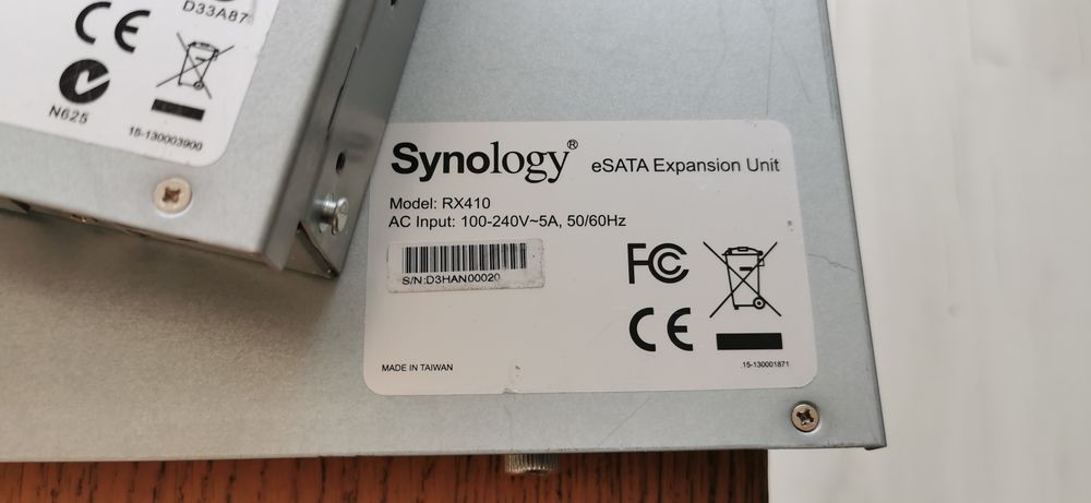 Synology RS814 + RX410 serwer NAS + jednostka rozszerzająca ca