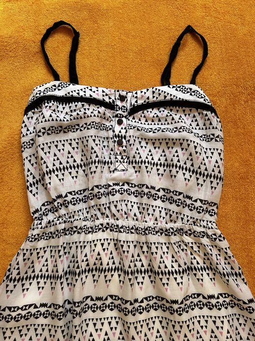 Vestido curto da Bershka. Como novo.