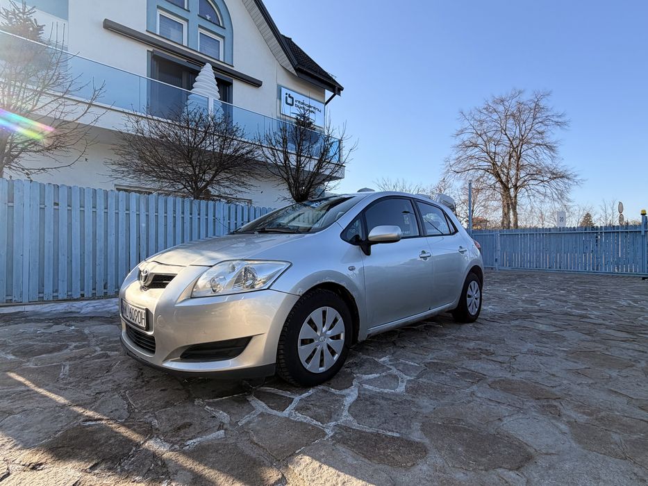 Sprzedam Toyota Auris silnik D4D
