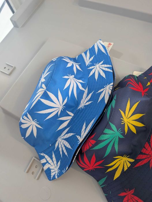 Kapelusz bucket hat dwustronny - wzór liści, 6 kolorystyk