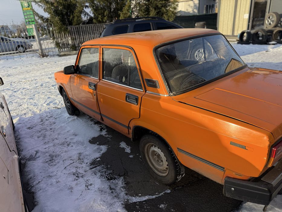 Ваз 2105 на повному ходу