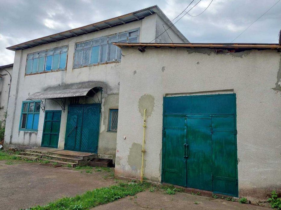 Продаж виробничого приміщення в центрі м.Тлумач