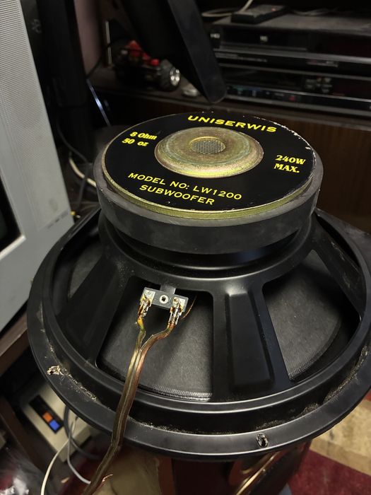 Głośnik Subwoofer 8 om 240W