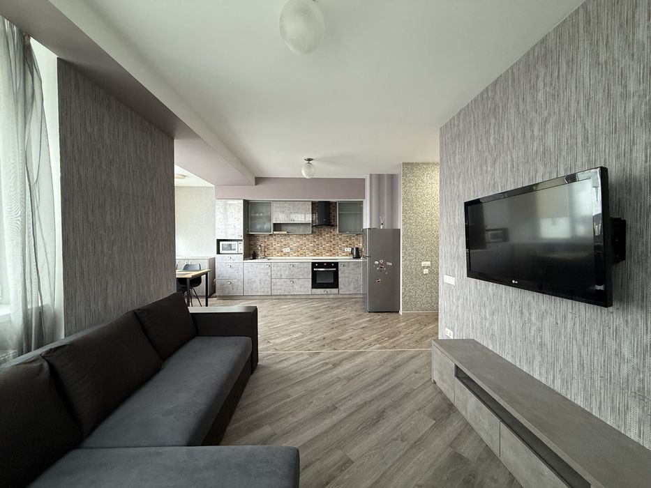 Аренда. ГЕНЕРАТОР  в доме. ул.Феодосийская 1А. Метро Димеевская.