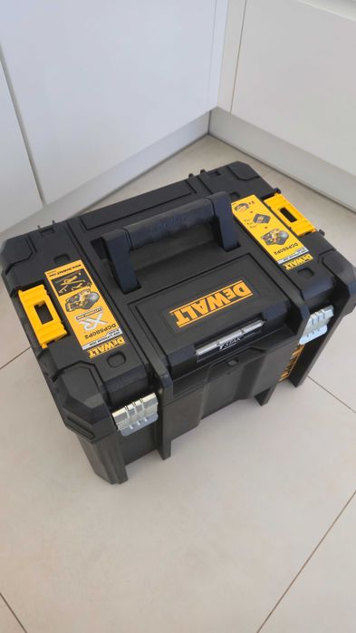 Strug DeWalt DCP580P2