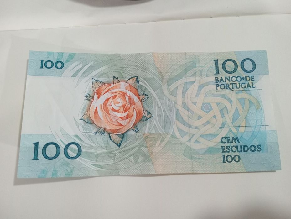 Nota de cem escudos Imaculada