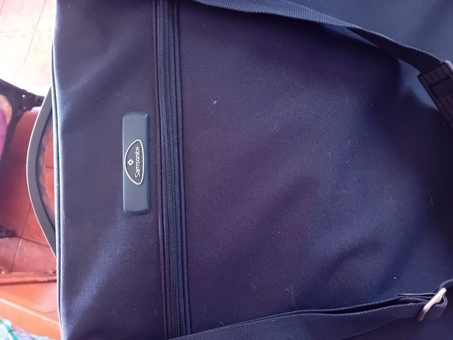Porta-Fatos Samsonite
