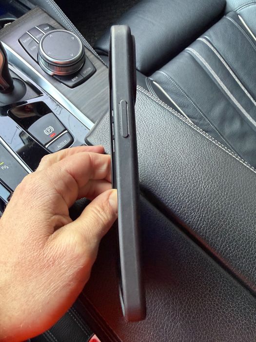 Чехол SP Connect на 15 Pro Max