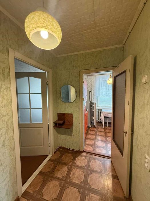 Продам 1к квартиру на Садах-2, 37кв.м. 2/5 пов, цегла