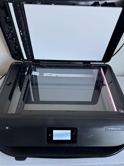 Продам принтер 4в1, HP OfficeJet 5230