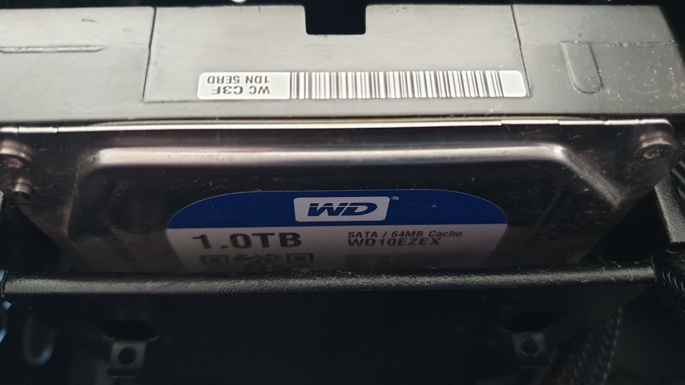 Komputer stacjonarny i5, 1TB, 8GB, DVD, zasilacz Corsair HX 650, wifi