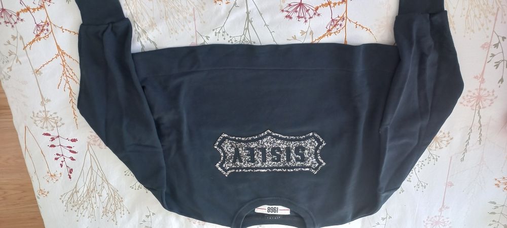 sweat Sisley azul marinho/preta