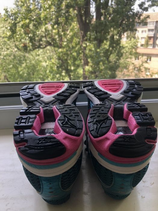 Кросовки mizuno